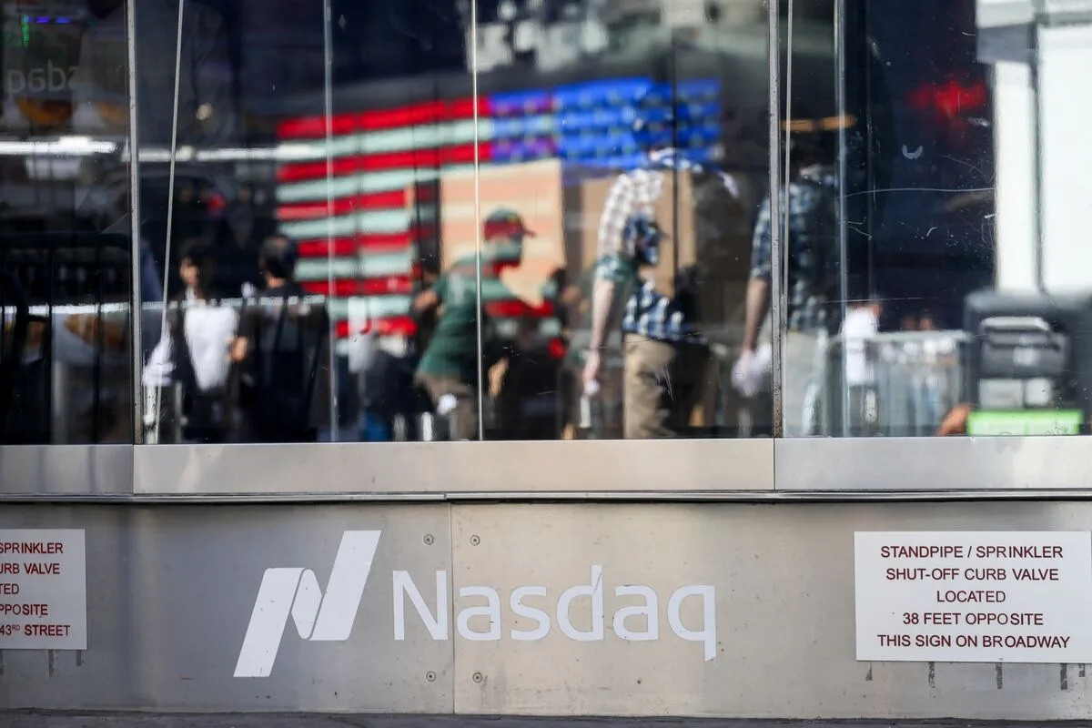 Photo for: AI Infrastructure Spending Is Accelerating, and Tech Stocks Are Pricing It In