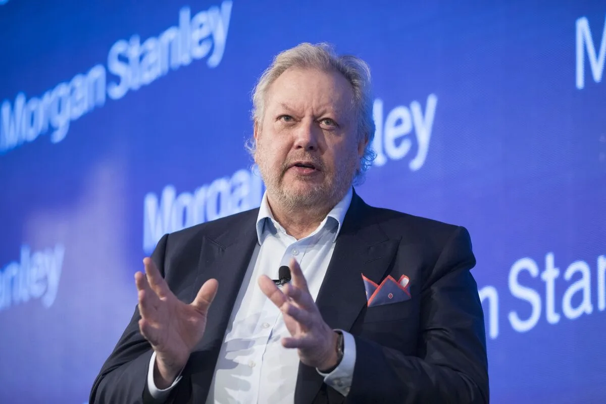 Photo for: WiseTech's Richard White Faces Human Trafficking Investigation Claims as Shareholders Lose Patience